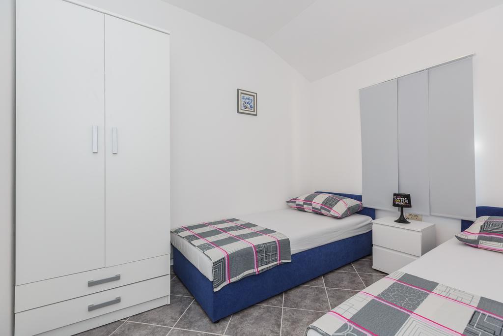 Apartments Viljac Trogir Pokój zdjęcie