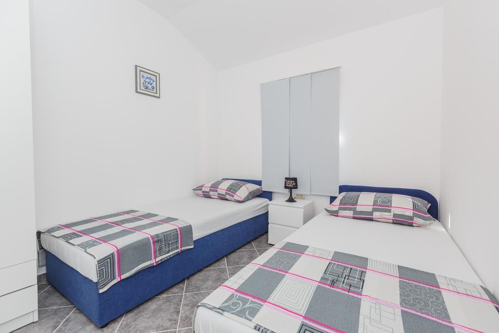 Apartments Viljac Trogir Pokój zdjęcie