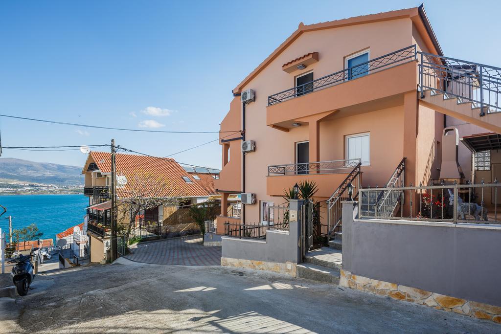 Apartments Viljac Trogir Zewnętrze zdjęcie