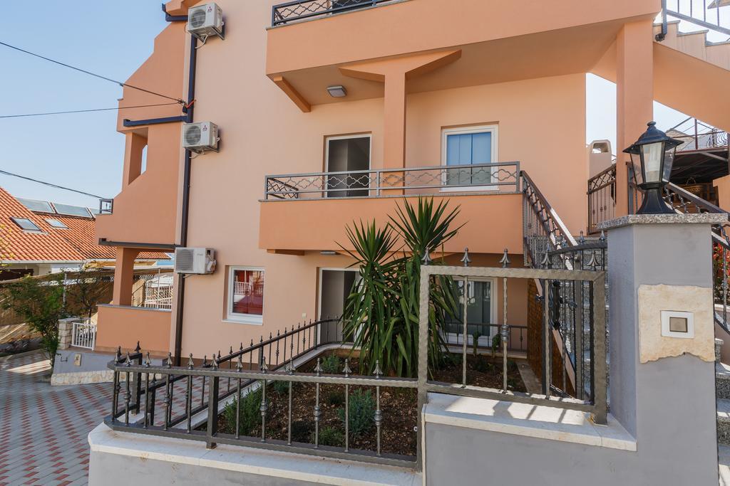 Apartments Viljac Trogir Zewnętrze zdjęcie