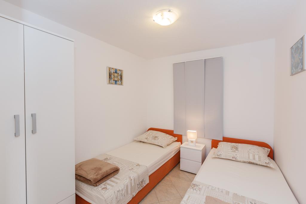 Apartments Viljac Trogir Pokój zdjęcie